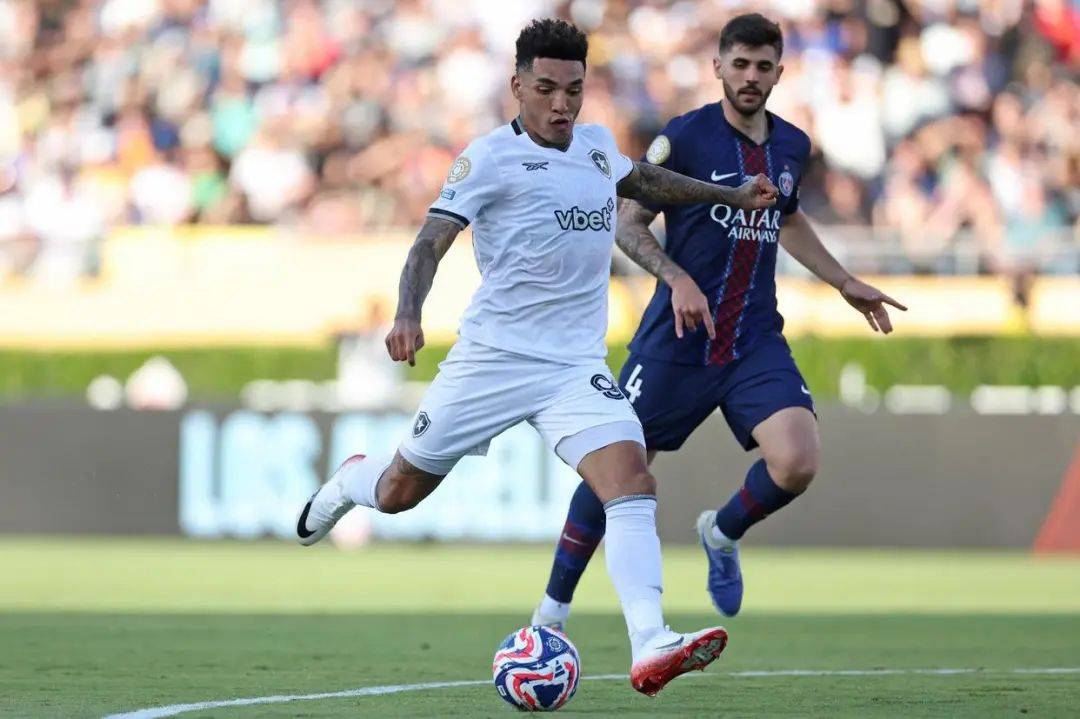 包含南美球员技术精湛，成为球队核心的词条